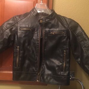 Brown distressed leather jacket... “Top Gun”